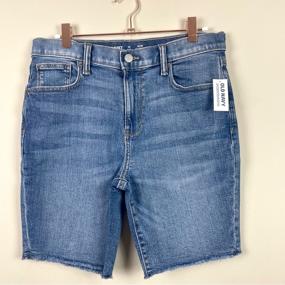 Old Navy Denim Shorts High Rise Raw Hem 360 Stretch Slim Buit-In Tough 14 Plus - Picture 1 of 13